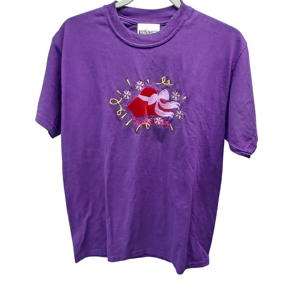 Endless Designs T-Shirt Medium Purple Bodacious Red Hat Society Embroidered Tee‎